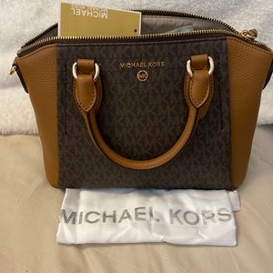 Michael Kors purse
